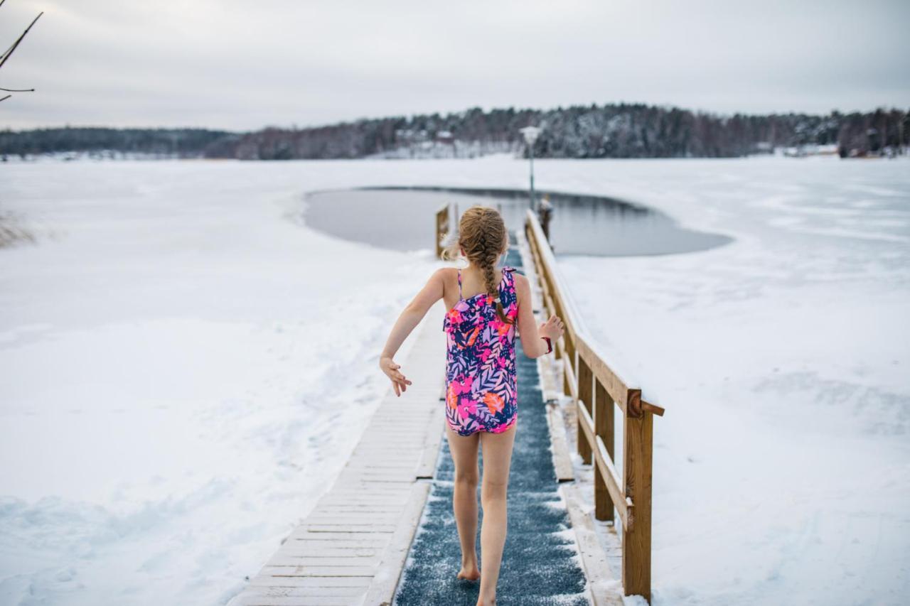 Labbnaes Semesterhem, Radhuset Kemionsaari/Kimitoön Esterno foto